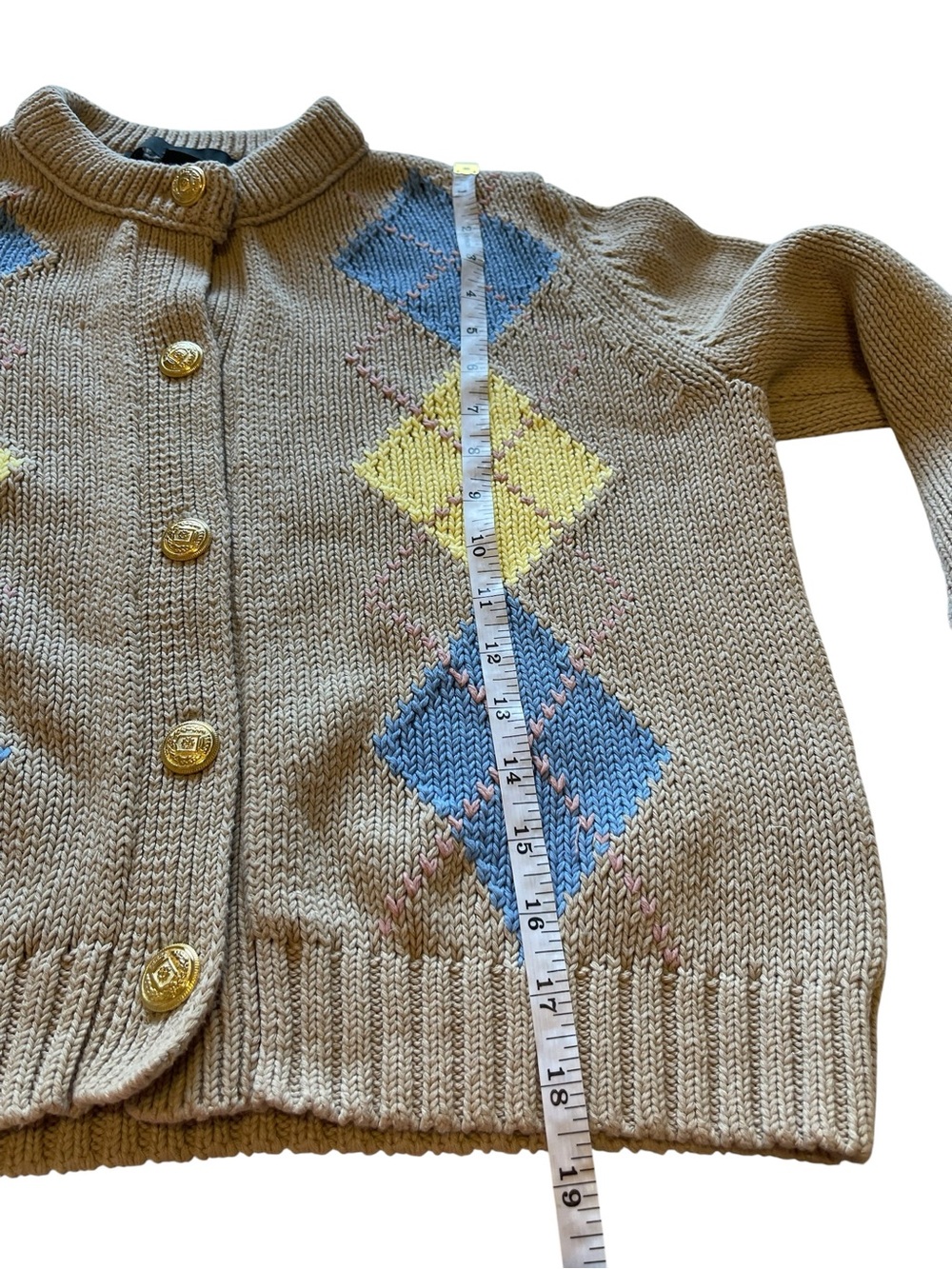Zara Beige Argyle Knit Cardigan with Gold Buttons.
Size Medium - Picture 6 of 9